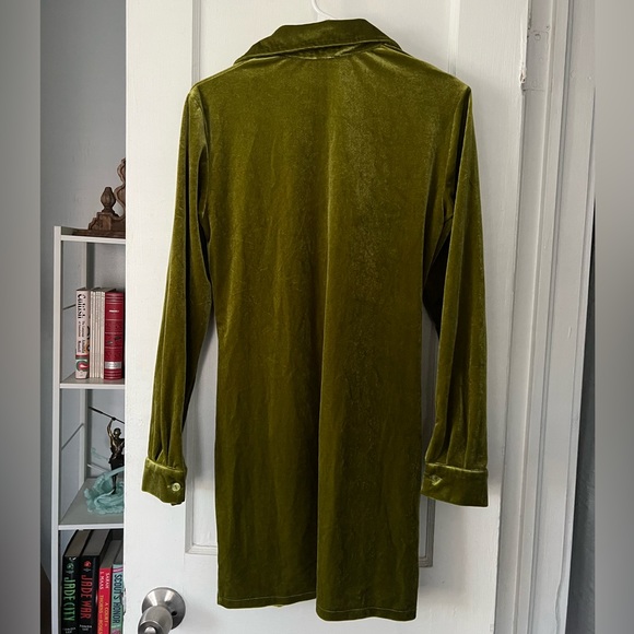 Shein Green Velvet Mini Dress - Picture 2 of 3